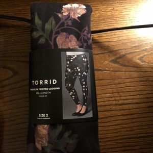 Torrid leggings